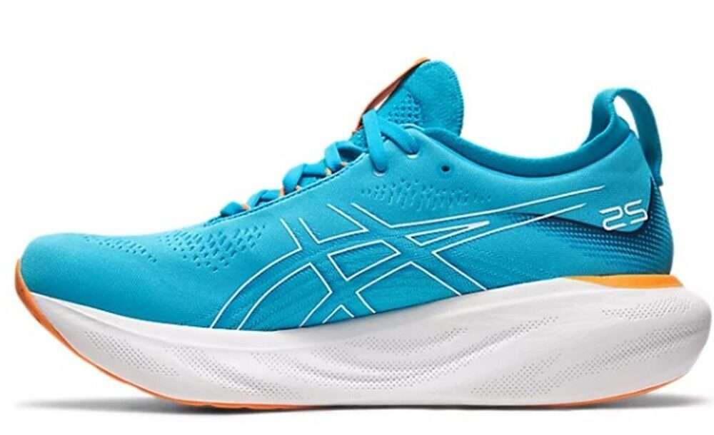 La suela de la Gel-Nimbus 25 viene con un nuevo diseño para un mayor agarre